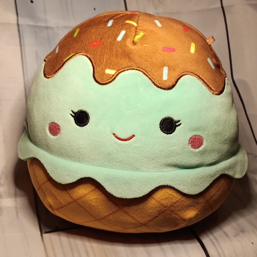 Maya Mint Ice Cream 5” Plush Squishmallow Clair's